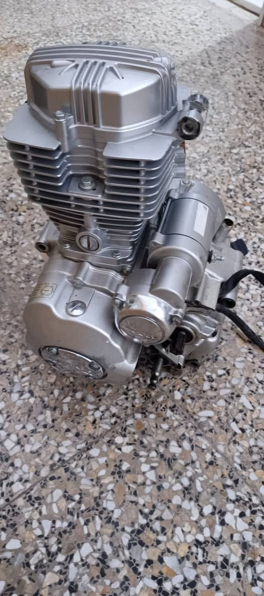 ***********///275// محرك جديد ما مفتوح طق الكرتون صار له اربعه اشهر من شادينا محرك سعر 275
