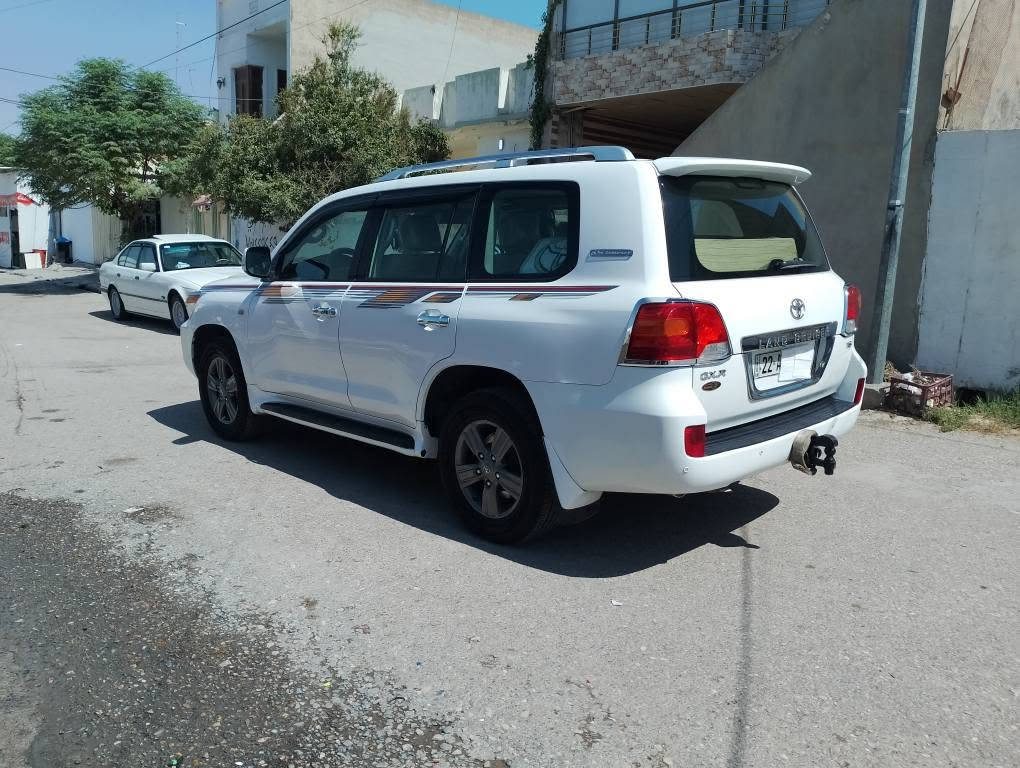 تویۆتالاندگرۆز2008
شکلی کرایتە2014
سەنەوی ڕێگاوبان 2031
بەناوخۆمە شوتەبەرز بوەکرایتە شوتەنزم لۆیە
جاملغی پشەوەی کۆڕایە
باقی هیچی نیە نەلێدران نەسبوغ سەیارەکەپرسیاری ناوێ هەموشتی بیلادوبەشەرت وەک شەریکەماوە 155ڕۆیشتوە
سعری 240$ هەولێربەحرکە
ژ.م***********
V  M  W  لەسەرە أربيل, العراق
