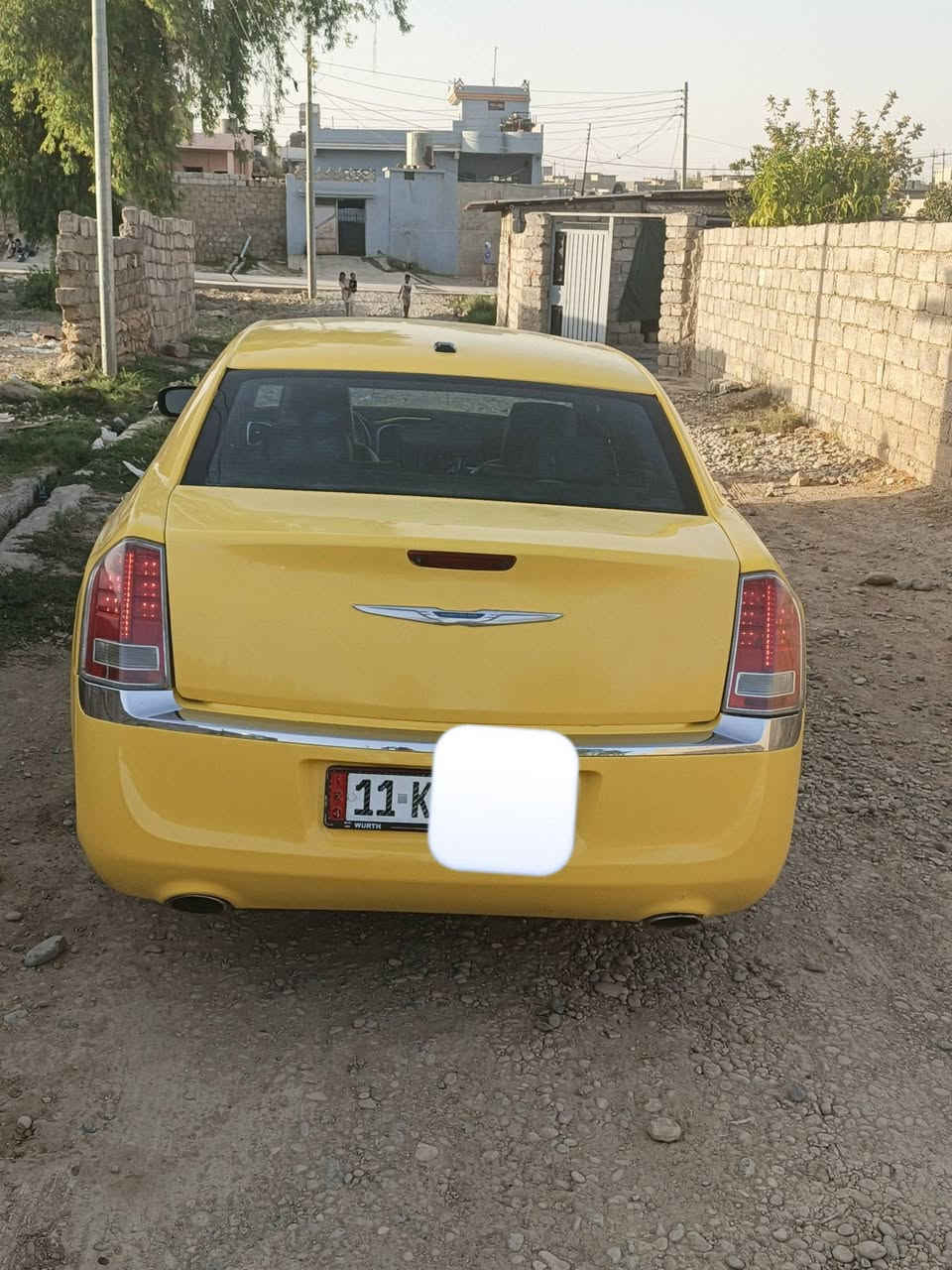 السلام وعليكم وبامه للبيع او مراوس اب خصوصي  رقم بغداد السياره فول عدا الفتحه السياره جاهزه ربع ما تصرفا عليها امصفره هيا مرور السعر 140 مكان السياره الموصل 
***********
***********
