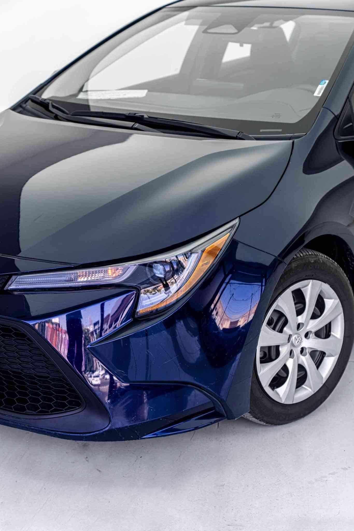 ارخص كورولا ب كل السوك 🔥👍🏻
Toyota Corolla 2024 LE
تويوتا كورولا ٢٠٢٤ ال اي

مكينة ٤ سلندر حجم ٢.٠لتر تنفس طبيعي
ماشية ١٤ الف ميل و بحالة جداً ممتازة 

ضرر السيارة جاملغ و باب خلفي بدون دواخل و ايرباك
سيارة كلش كلش نظيفة رقم كاتي تترقم شمالي 
رقم شاصي : 5YFB4MDE9RP181399

سعر السيارة 135$ يعني شدة و خمسه و ثلاثين ورقة و مجال
سيارة موجودة ب دهوك و بيها سونار و ابيع ب شرط 
لي اي استفسار عن السيارة اتصل علي الرقم
(***********)

نص مكتوب في الصور:
- COROLLA