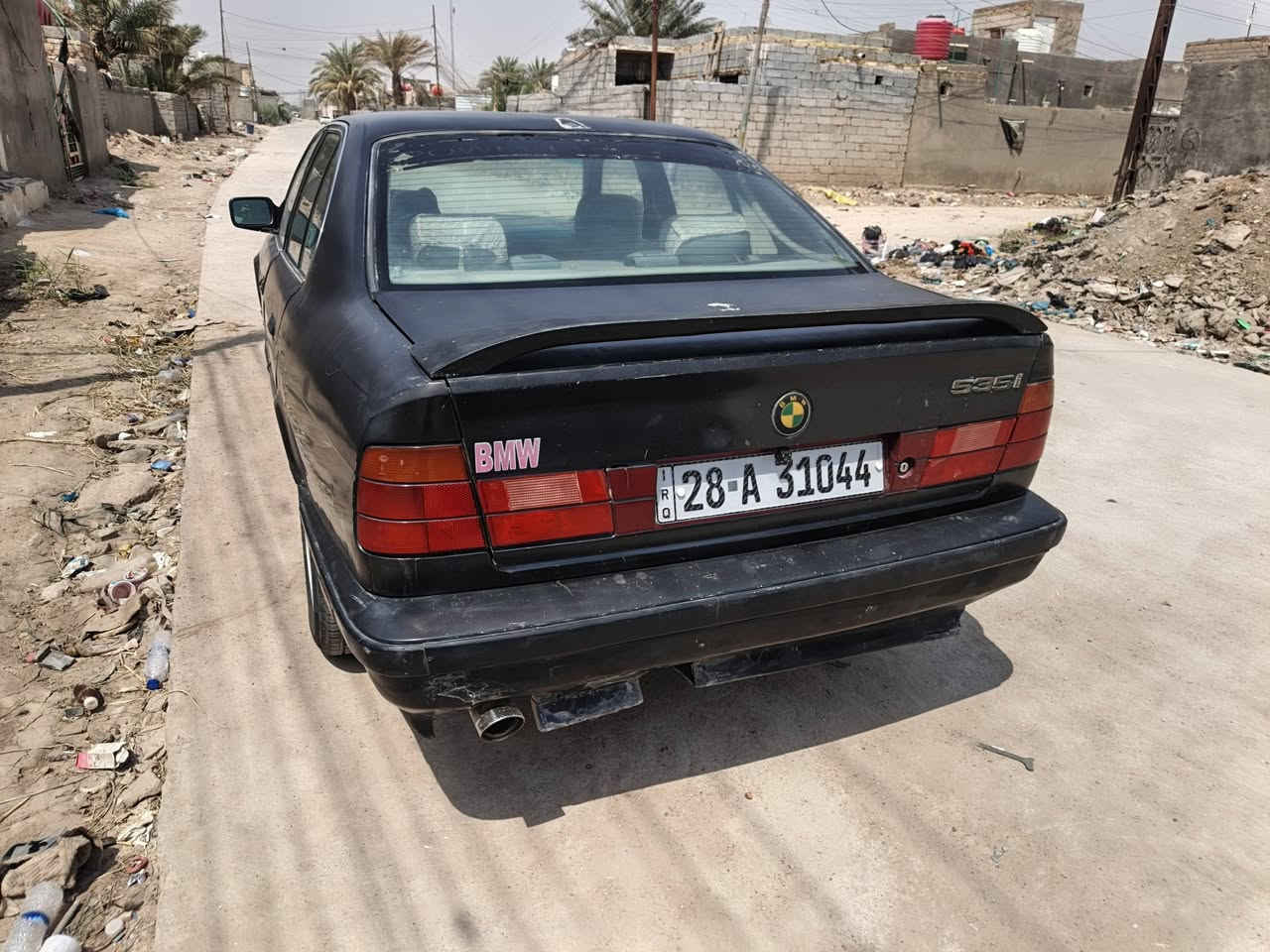 للبيع bmw موديل ٩٠ رقم نجف نكليزي سنويه ل٢٨ مكينه وكير
٣٠٠٠ ديلكو ياباني مكينه جديده وكير جديد 
حداديه تخم تاير باتري جام كهرباء كله شغال وجاهز
تبريد شغال نقص فقط غاز 
السياره بدون ضربه ولاخياس لايت زنون يدات جدد نقصه فقط 
درايمات السعر ٣٣ وبيه مجال مكاني ناصريه الغراف 
***********
