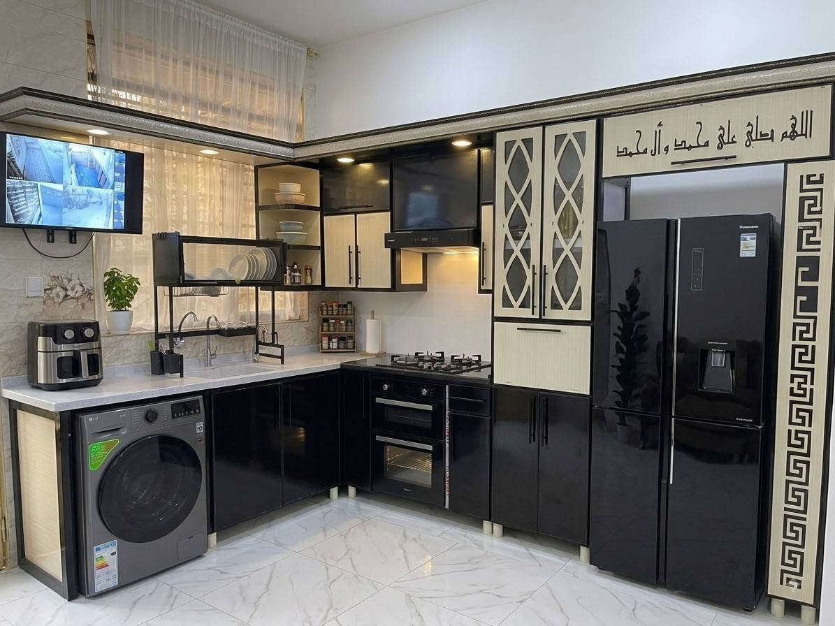 كاونتر للبيع حرف L منفصل سطح مرمر نضيف مع الأجهزة مرشحة وطباخ فقط
: العنوان الصويرة 
: ٦٠٠ الف الإتصال ***********
عيني المايشتري وماعندة فلوس لايخابر ويحجز
