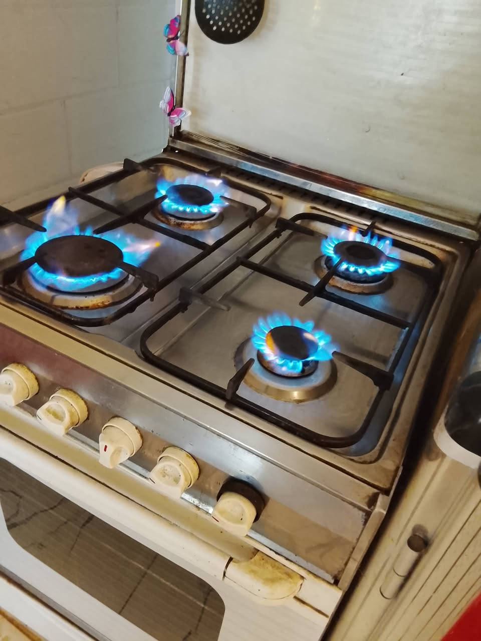 غراض للبيع بغداد عارضه بطحيه مجمده***********
