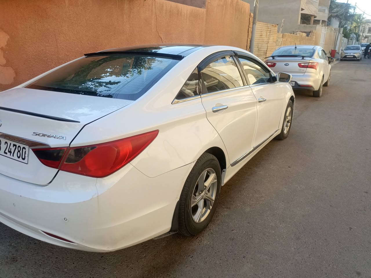 السلام عليكم متاح سوناتا خليجي 2011 باسمي بانوراما حساحسات خلفيه شاشه ويل كب جديد السعر 110 دفتر وعشره وبيها مجال وإذا أكو مراوس بسيارة حديثه المكان الفلوجة بيها بابين خلفيه صبغ بدون قطره معجون وجوه قبق البانزين شويه صبغ للاستفسار ***********
