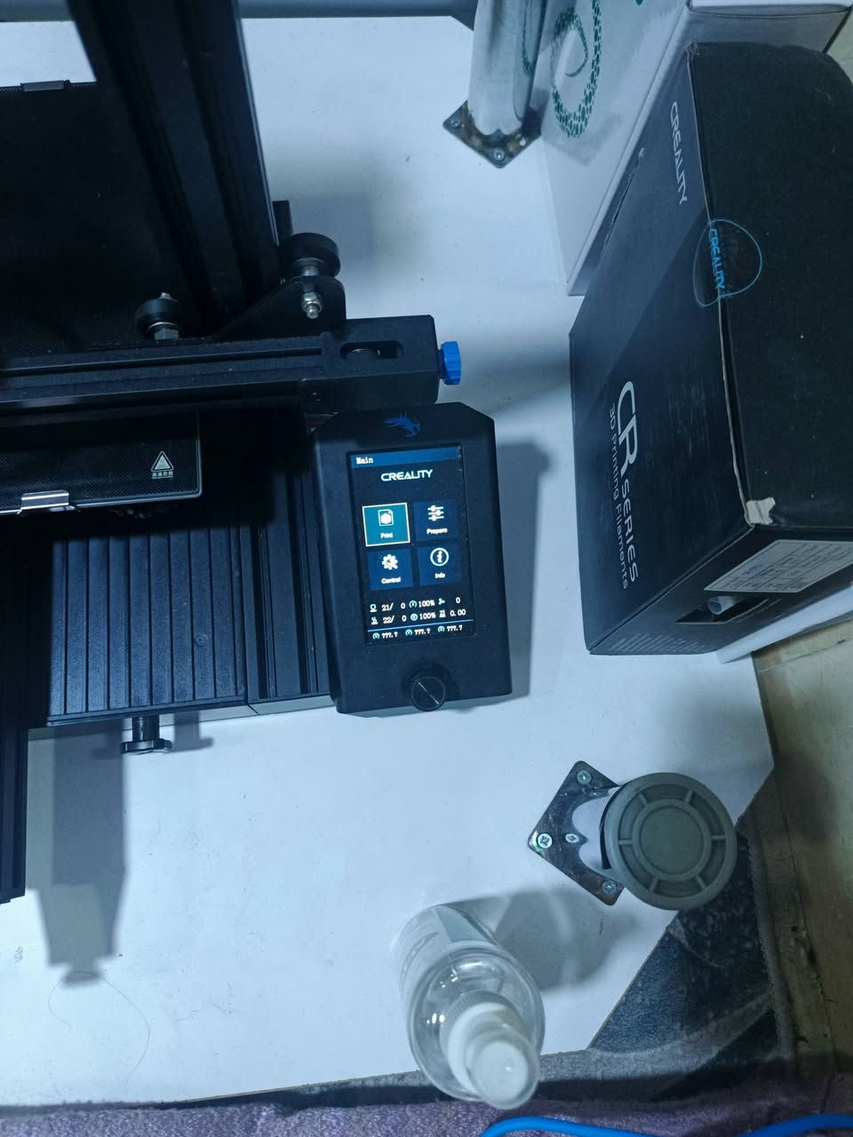 السلام عليكم بيع طابعا 3d ender-3 v2 بس اب 375 الف او وياها اثنين فلمنت

واحد pla اب لون 🖤

والاخ tpu اب لون🤍

موجوده او جديد ما مستعمل او بس والاوراق والغراض الباقيا مودوجه همين للتواصل ***********
