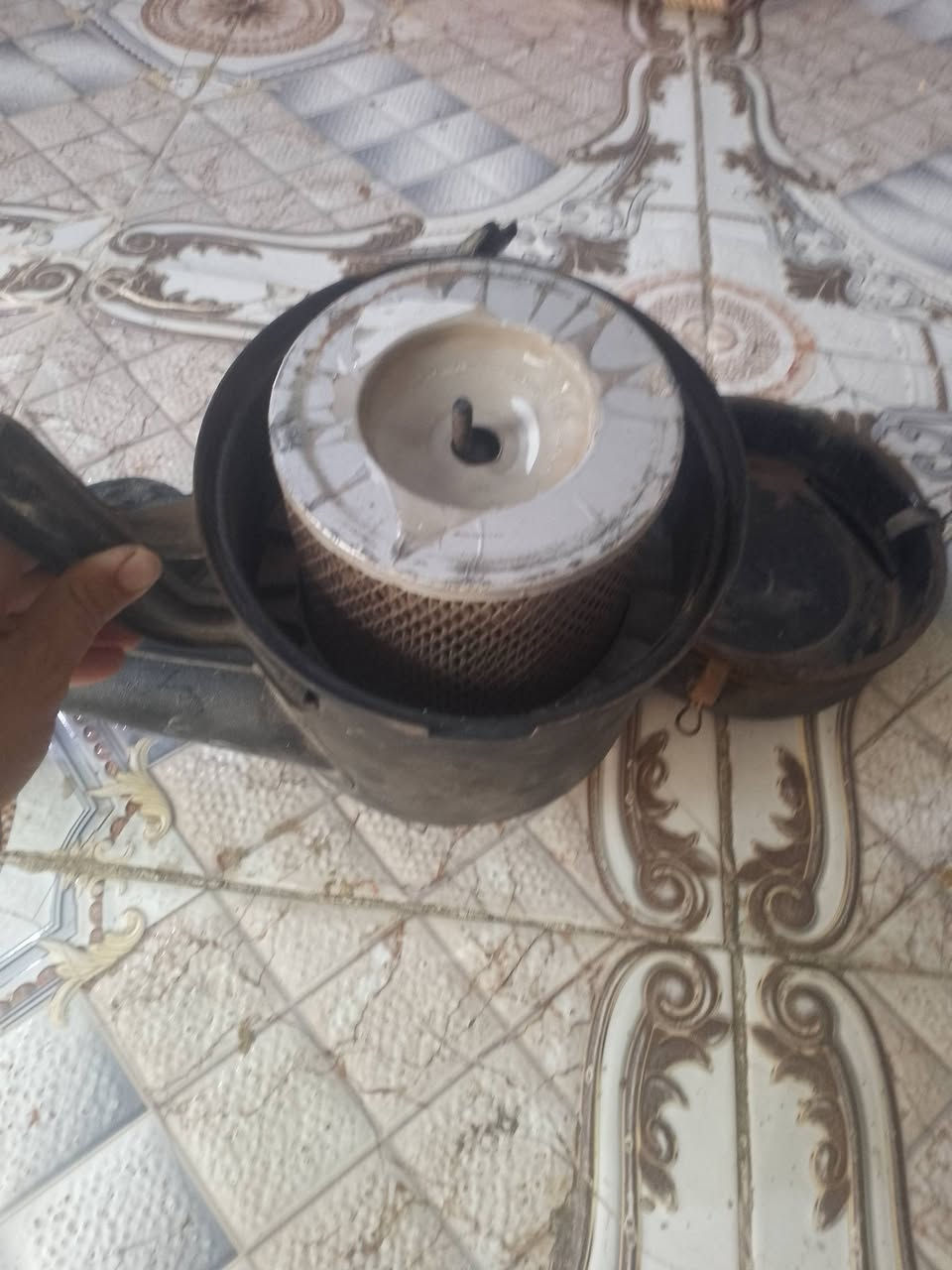 سلام عليكم عندي دشبول وشوته ما بيكم ثمانينِ البيع ***********
