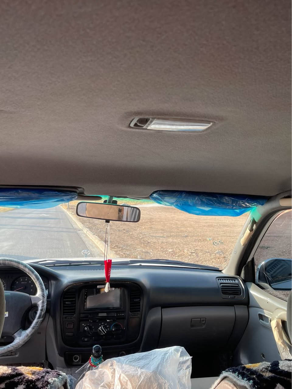 سەرەتابەناوی خوای گەورە مۆنیکا ٢٠٠١ نمونە لەجوانی هی ماڵی خۆمە
فول عادی دووجام کارەبا
کتابی جامڕەش تازەیە
سەنەوی تا ٢٠٣١ تازەیە
ڕەقەم دهۆکە بەشەرتی تەحویل و غرامە 
تایەی دەنلوبی تازەیە
ویلی ١٦ ی کونەمشکە
سەیارەکە ٣٦٠ هەزار ڕۆشتوە
هەمو گیانی بیلادیە
هەر عەیبێک و یەک گەڵا ببڕە
سەیارەکە کامل بۆیاخە بەس نموونەیە کەس نازانێت بۆیاخە
بۆ لێدراویو قوپاوی و شەپۆل مەگەڕێ
بۆ عەیب و عار مەگەڕێ 
لەسلێمانیم 
ژ.م ***********
وتساپ و ڤایبەر *********** السليمانية, العراق
