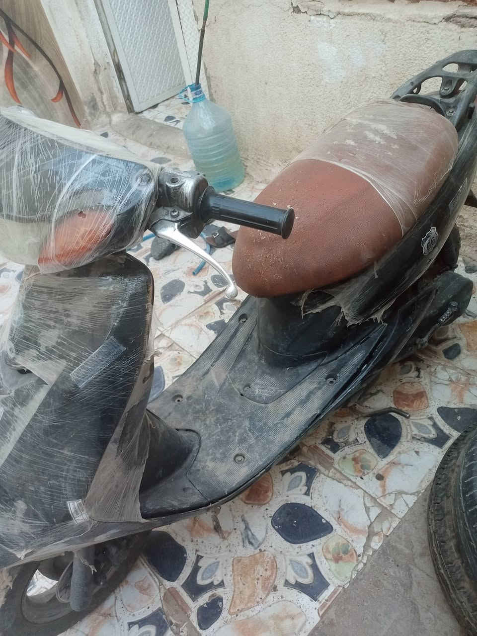 السلام عليكم دراجه عصفوريه 60 للبيع الدراجه نضيفه خير من الله عندي شي بسيط الدراجه حلوه مكينتها تخبل مكاني بغداد الشعب للاتصال على الرقم *********** 
السعر خاص ماسنجر
