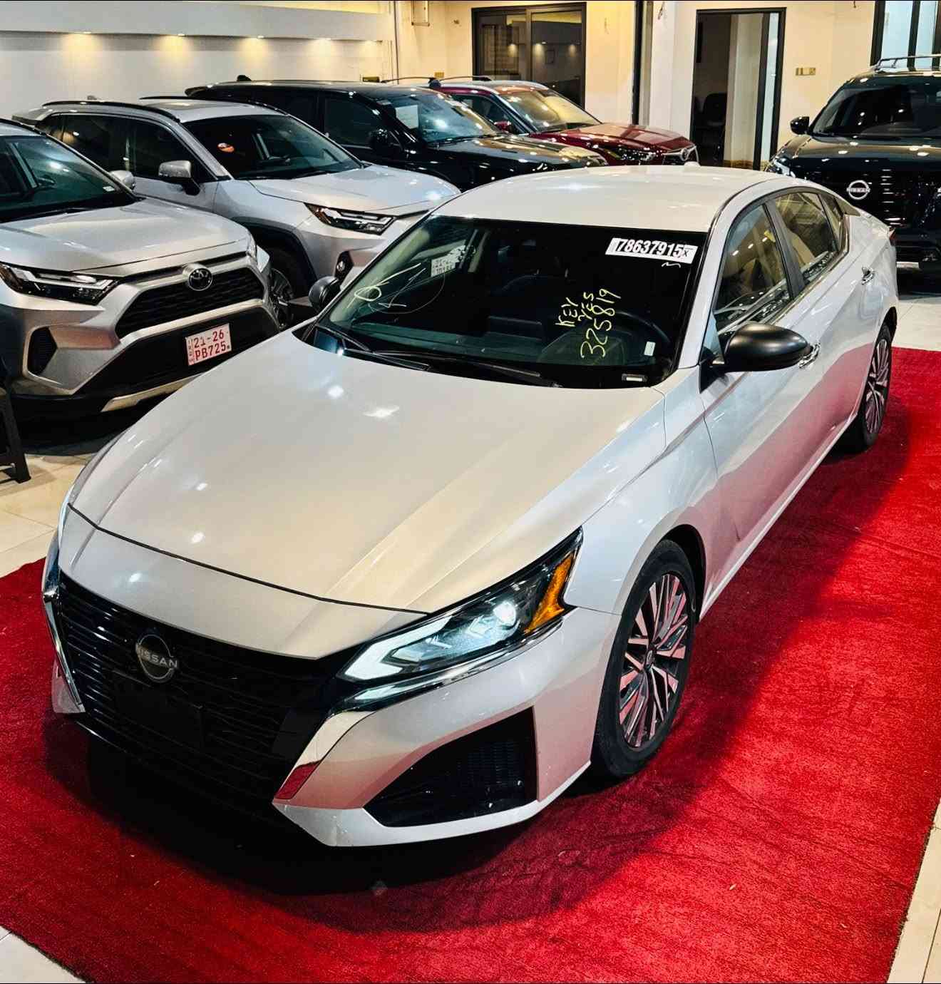 ￼
نيسان ألتيما 2024 - فئة SV - لون سلفر

💰 السعر: [ علق بالرقم 24] سيتم الرد بشكل مباشر على الخاص

•كاتي تترقم شمالي (اربيل-سليمانية-دهوك)

المواصفات الكاملة:
▫️ المحرك: 2.5 لتر - 4 سلندر - 188 حصان
▫️ الكير: CVT اوتوماتيك - اقتصادية جداً
▫️ اللون: فضي بريليانت سلفر - مرغوب
▫️ الويل: 17 انج المنيوم SV بلادي
▫️ اللايت: LED نهاري + زينون عالي واطي
▫️ المري: كهرباء (بدون اشارة وبدون طي حسب مواصفات SV الامريكي)

المواصفات الداخلية:
▫️ بصمة تشغيل + تشغيل عن بعد + دخول ذكي
▫️ شاشة 8 انج + Apple CarPlay & Android Auto
▫️ كاميرا خلفية + حساسات خلفية
▫️ تبريد قطعتين - تحكم منفصل
▫️ مقاعد مخمل + كرسي السائق كهرباء
▫️ مثبت سرعة + تحكم ستيرن كامل
الأمان - فئة SV:
▫️ رادار امامي + مانع تصادم
▫️ نظام النقطة العمياء
▫️ تنبيه الخروج عن المسار
▫️ تنبيه حركة خلفية
▫️ 8 ايرباك

التفاصيل:
وارد امريكي - نظافة عالية جداً
المكان: كركوك - جاهزة للترقيم والفحص
￼
للاستفسار ☎️📞

***********

‭***********‬

‭***********‬
