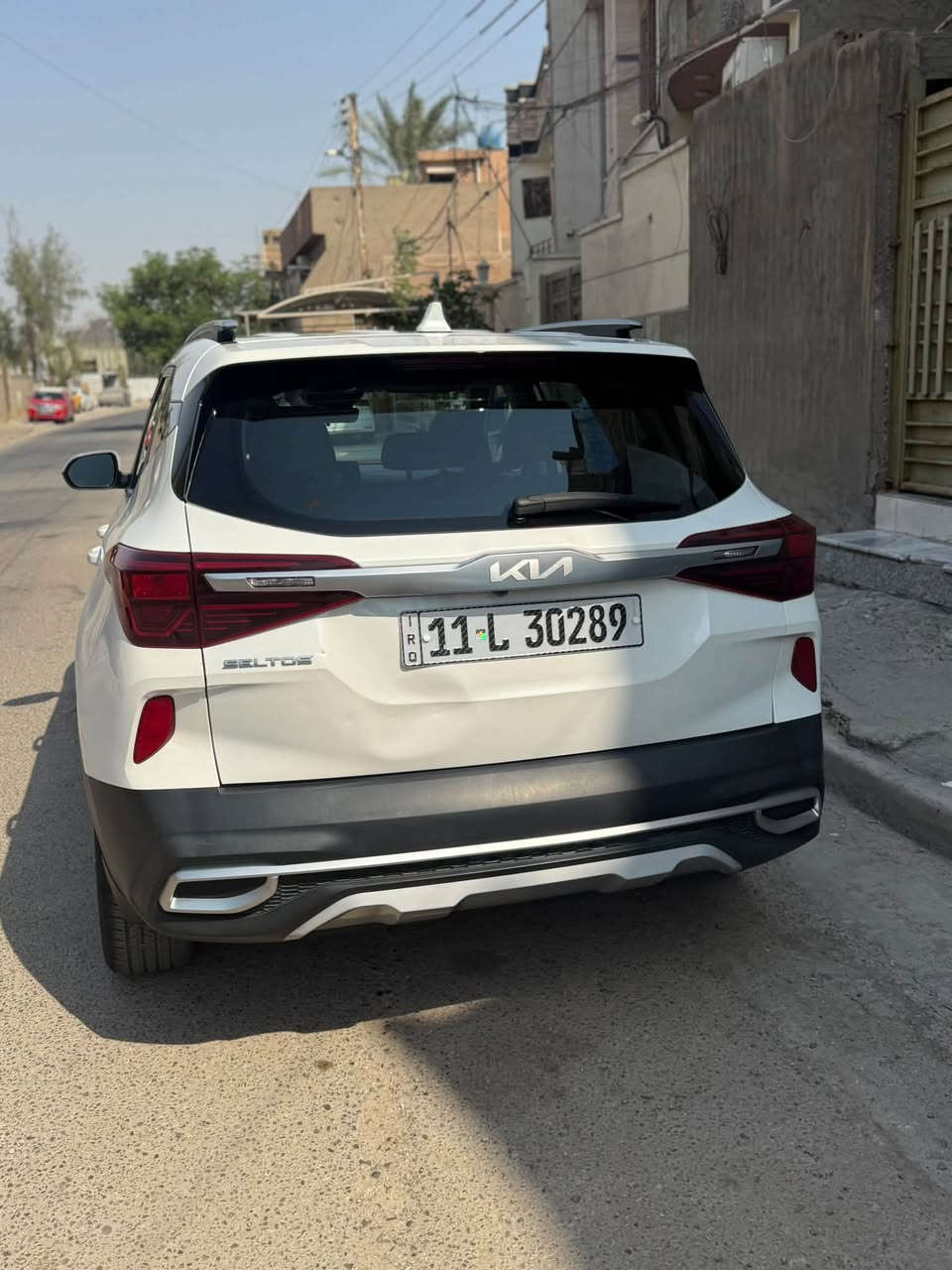 السلام عليكم
كيا سلتوس موديل 22 فئه Ex
فول مواصفات 
العداد 36 mi
ضرره موضح بلصور 
وبيه رصعه جانبيه وبلصندوك خفيفه 
السعر 163 وبيه مجال بصيط
للتواصل ***********
بي واتساب
