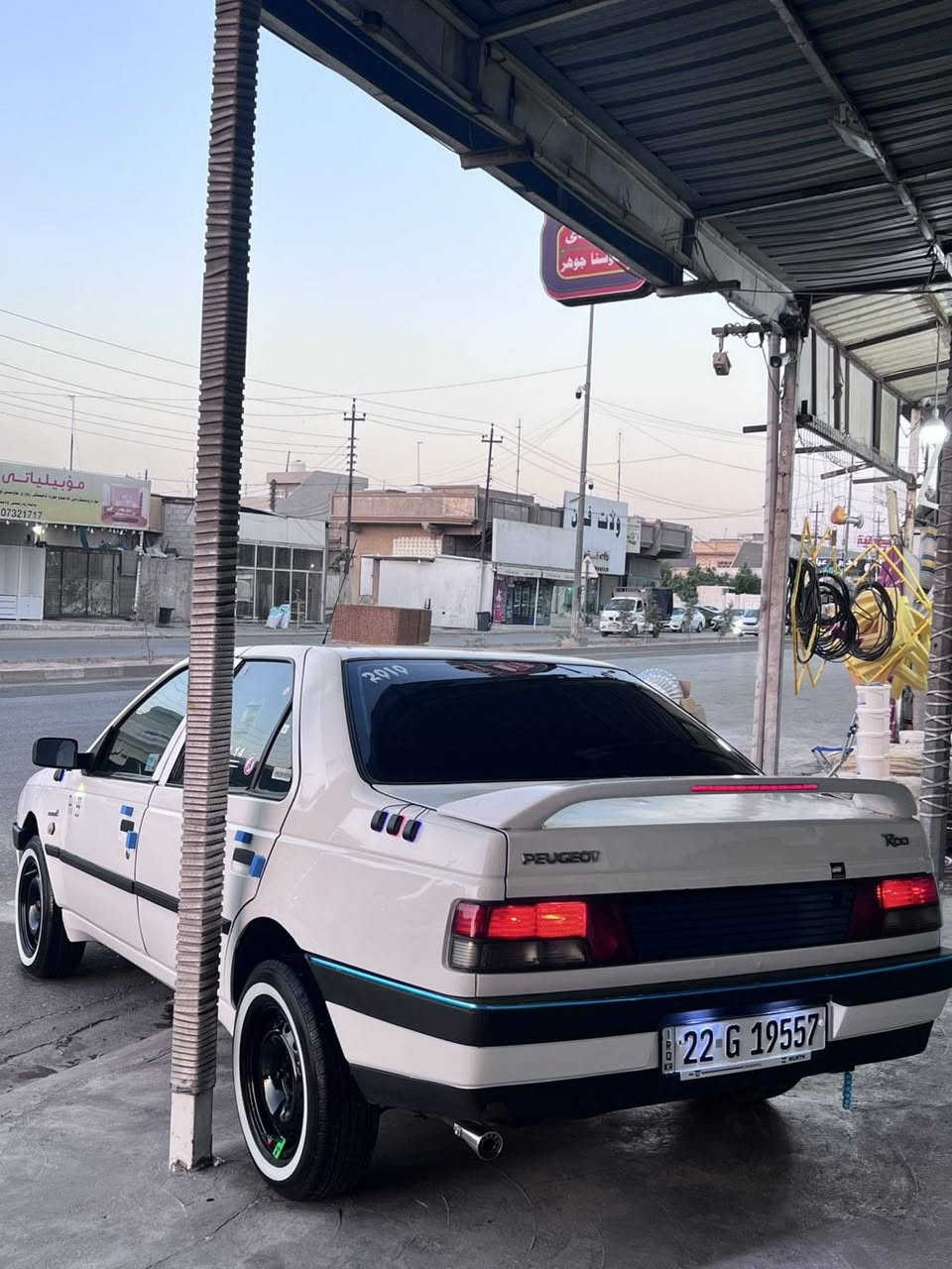 سڵاوی خواتان لێ بێت ئەم بیجۆیەمان هەیە بۆ فرۆشتن 2010 بێ بۆیاغ بێ دەعام ماشاءاللە زۆر پاکە سەیارەی مەعرەز نیە هی دەسخۆمانە سەنەوی تا 2031 تازەیە دەفتەر بانزینی لە گەڵایە شوێن سلێمانی ڕەقەم تەلەفون ***********. نرخ 40گەڵاو مەجالێکی برایانە
