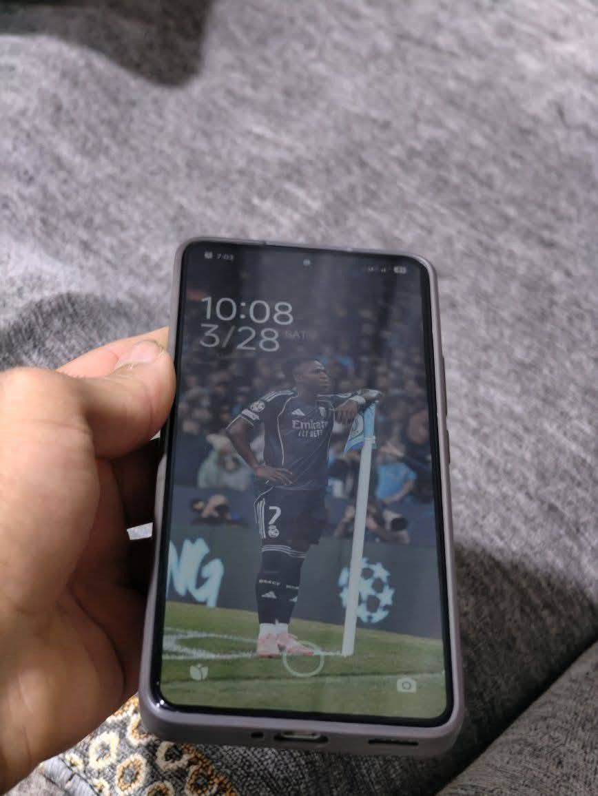 شاومي 14 تي برو
Xiaomi   mi 14 T pro 
ببجي 120 فريم
🔰 ذاكرة   512 غيغا بايت 
🔰 الشاشة: AMOLED بحجم 6.67 بوصة بدقة 1220p
🔰 المعالج: Mediatek Dimensity 9300+
🔰 الكاميرات: خلفية 50+50+12 م.ب/ امامية 32 م.ب.
🔰البطارية: 5000 ملي امبير 

مكاني بابل توصيل ماكو 

سعره 525 

اتصال ما موجود على نت 

***********

