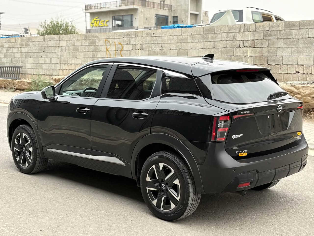 كيكس SV AWD • ٢٠٢٥ • ١٦٠٠ كم