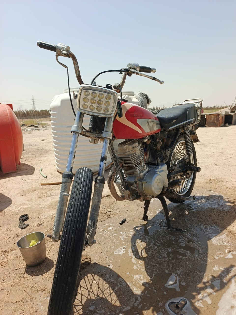 سلام عليكم دراجة اربع كير نامة موديل 20دراجة محرك ما مفتوح مبدل فقط ولفات دراجة كلك كفالة سرقة وعشائر سعر،225وبية مجال المكان النجف ناحية الحيدرية للتواصل***********
