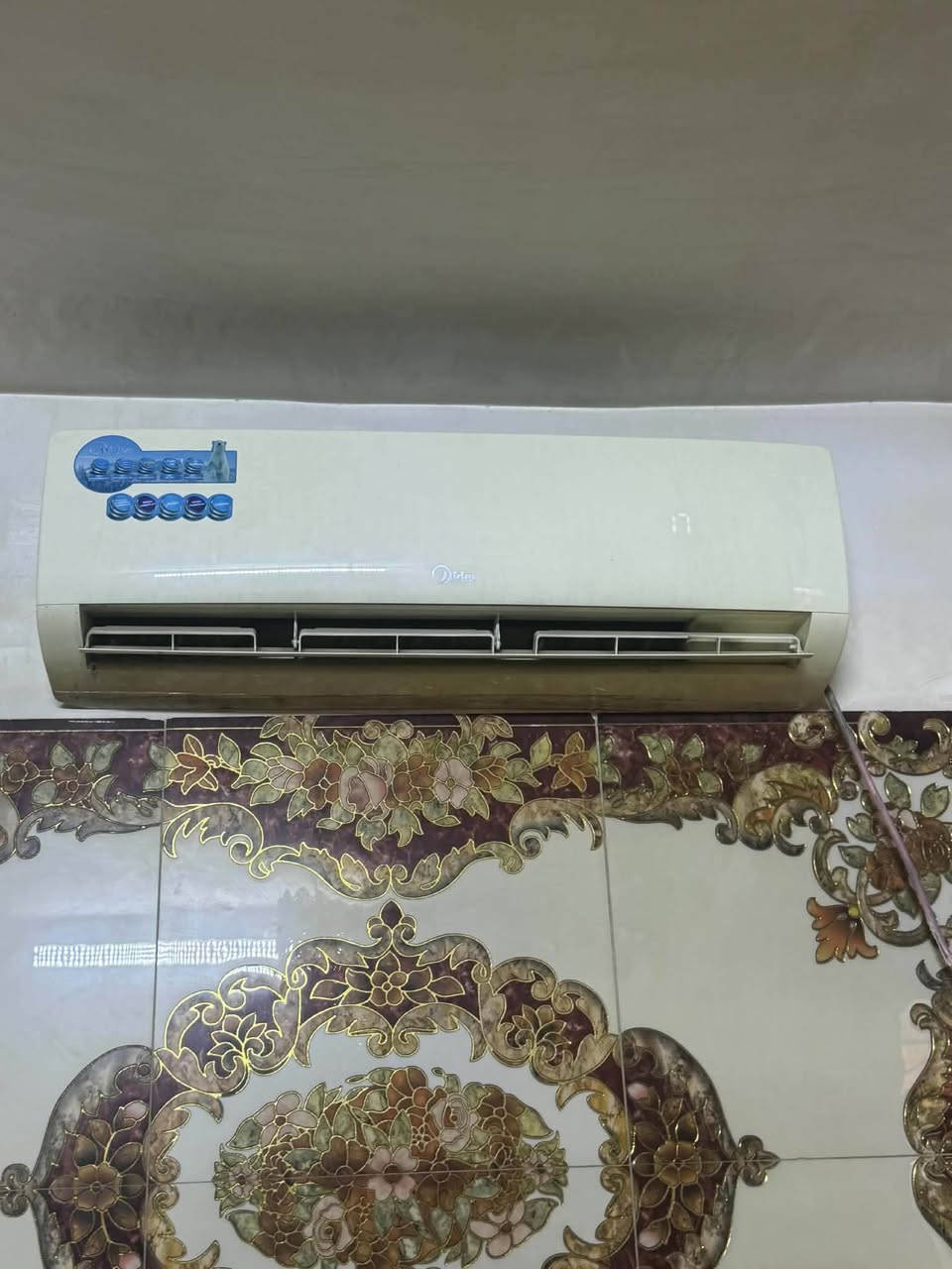 بغداد الكرغوليه كلشي وسعره واتساب ***********
