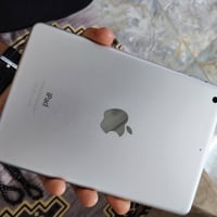 ايباد مني 3 بصمه شغاله ممفتوح ابد 128 نضيف حيل كله شغال سعر 125 الف بغ...