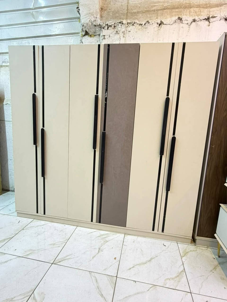 توصيل داخل بغداد • تركيب • حجز واتساب