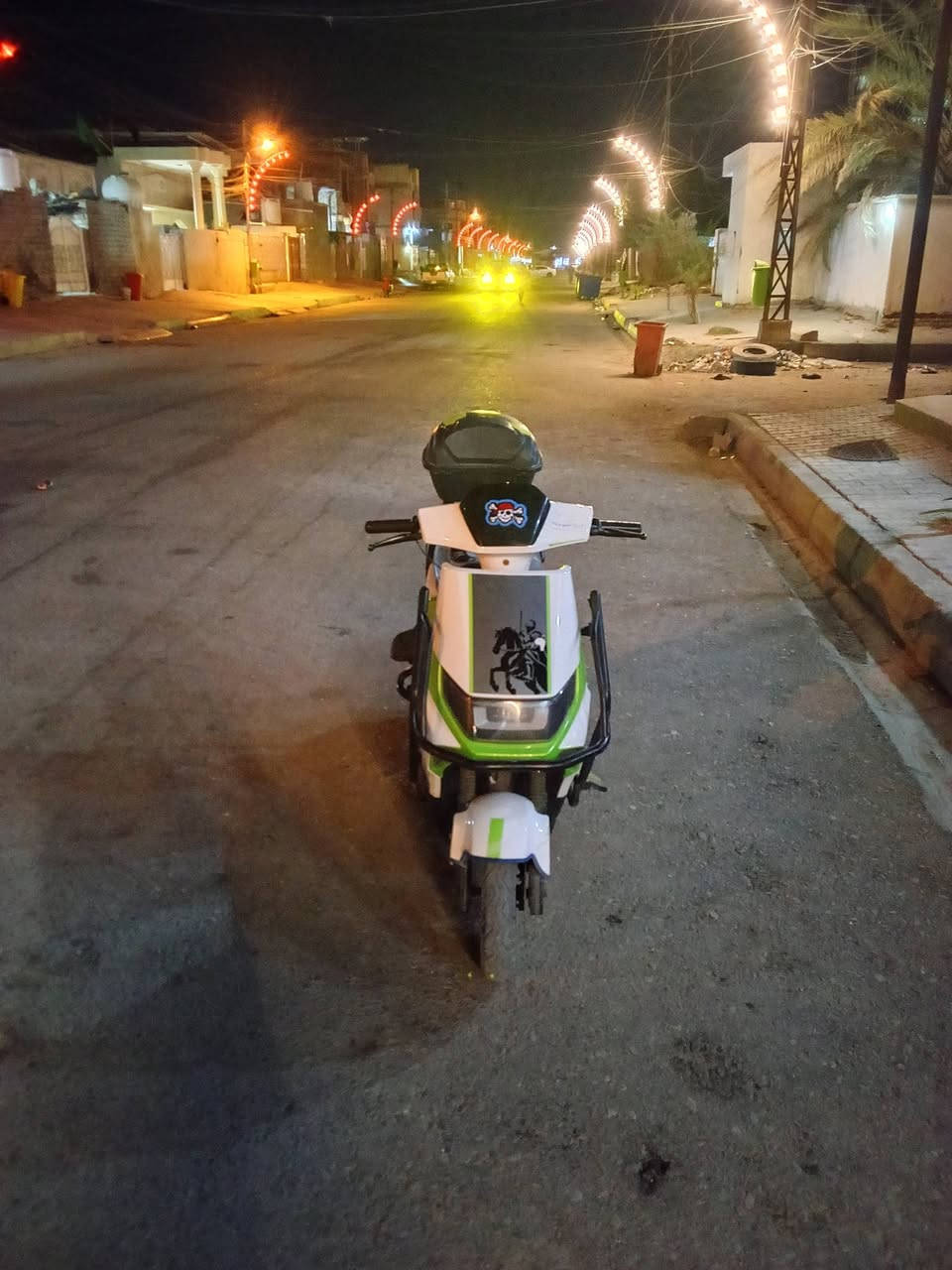 دراجه شحن موديل حديث كهرباياته كله شغاله وبطاريه بلدي كلشي ما بيهن مال دراجه وصارله اسبوعين مستعمله اخو شركه ما مستعمله
700 مكان القرنه
تواصل ***********
