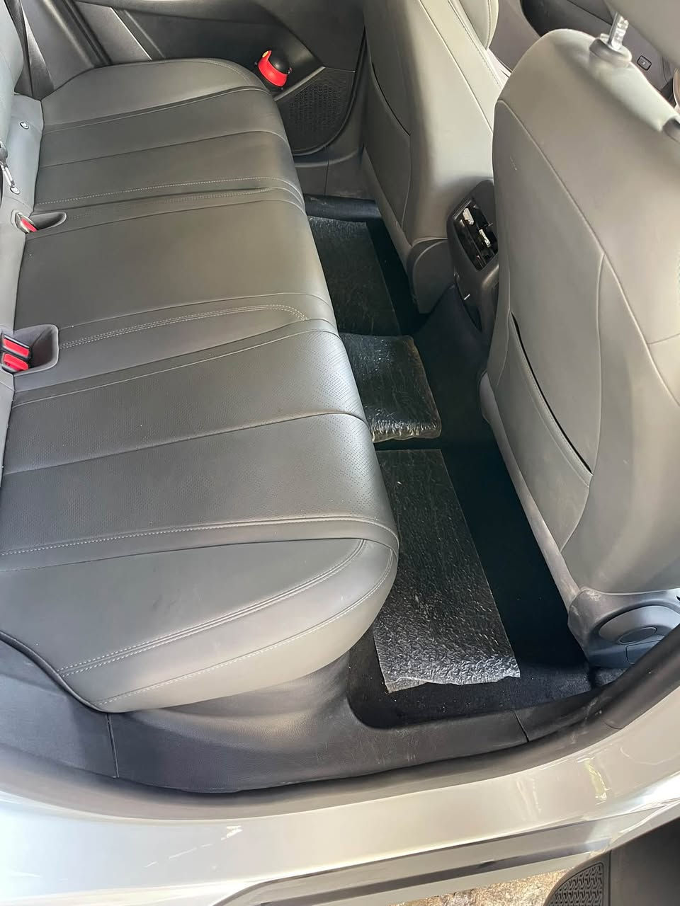 � للبيع BYD Qin Plus
مديل 2025

✅ كفالة عامة من الصبغ، التبديل، 
فقط بيه بي دي ار على كد شبر باقي مكفول
✅ الممشى: 19الف كم فقط.الكلي
✅ السيارة بحالة الوكالة، ولا تحتاج أي مصروف.
✅ جميع الأغراض الأصلية موجودة، مع الشاحن الأصلي وكامل ملحقاته.
✅ محدثة وبرمجه الشاشة.
بسمي هزة وسنوية جديدة تحويل مباشر
📍 الموقع: بغداد – الكرادة.

💰 السعر: مناسب جدًا وأقل من سعر السوق للمشتري الجاد.

للاستفسار أو المعاينة، راسلني على الخاص أو اتصل ***********
