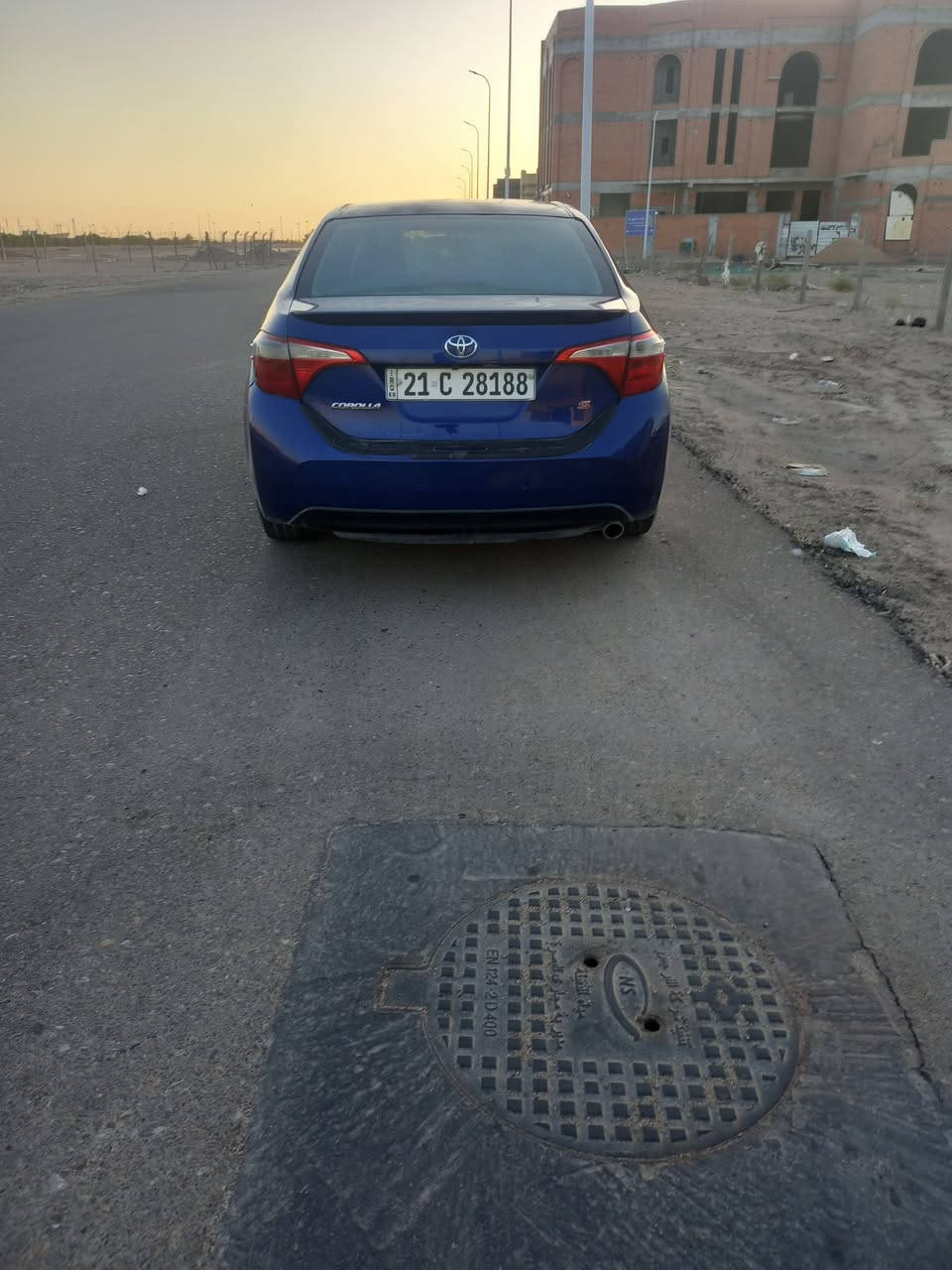 السلام عليكم 
كورلا وراد امريكي ٢٠١٦ رقم شمالي سنويه ٢٠٢٧ ضربتها مدكر خلفي بسيطه مو  قويه و بيها قطع صبغ تكم و شواصي مكفولات 
السياره جاهزه محرك و كير كفاله تبريد شغال حداديه نص عمر السياره فول مواصفات عدا الفتحه بيها تحكم و شفات و اشاير بالمري و كشنات جلد 
السعر ٩٠ و بيها مجال بسيط 
للإستفسار اكثر اتصال ع الرقم *********** العنوان البصره
