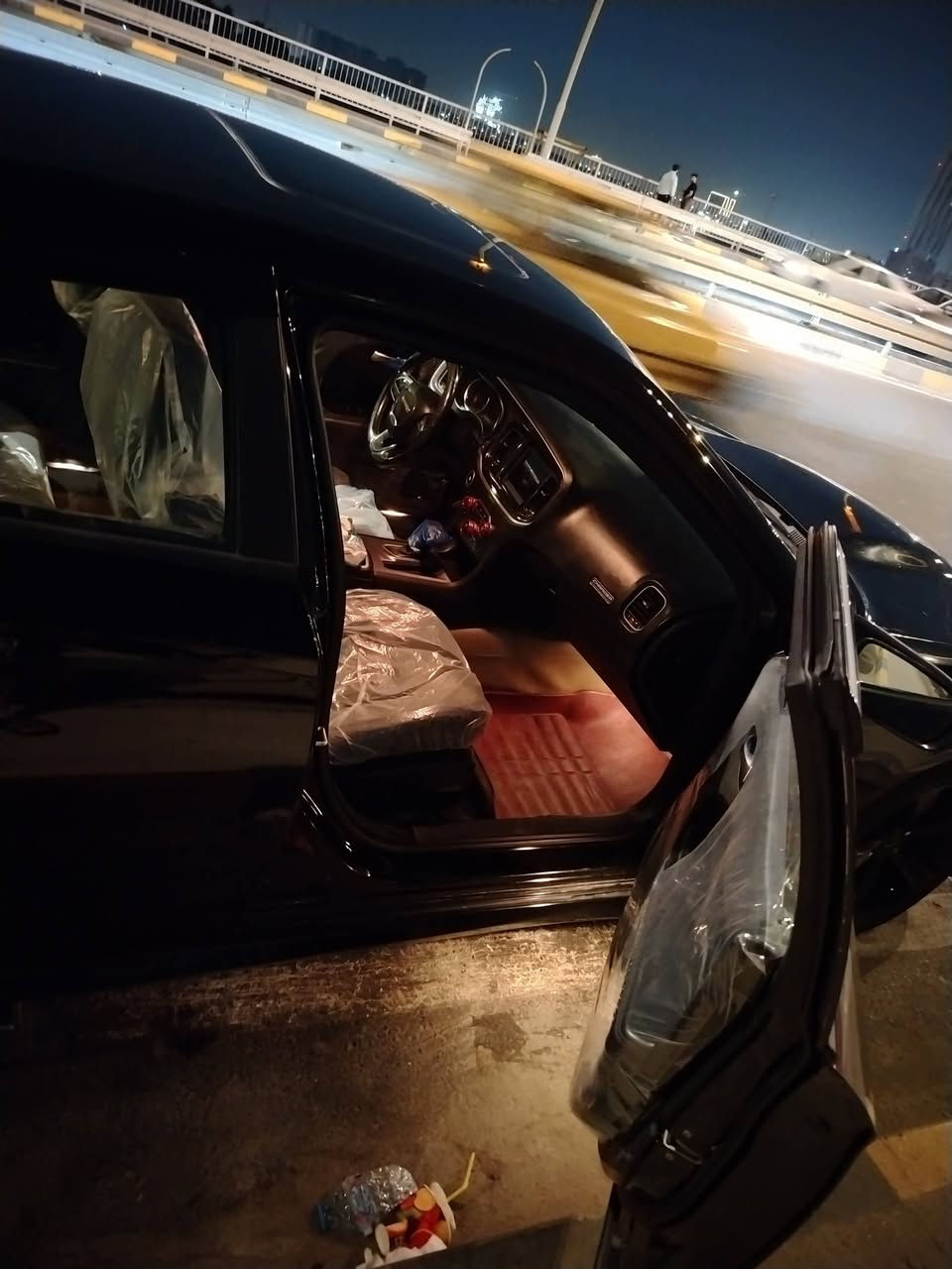 السلام عليكم جارجر للبيع موديل ٢٠ sxt plas فول

 السياره ماشيه ٧٠ ميل

حادث جاملغ وبنيد سونار موجود

السعر ٢٠٠

*********** واتساب
