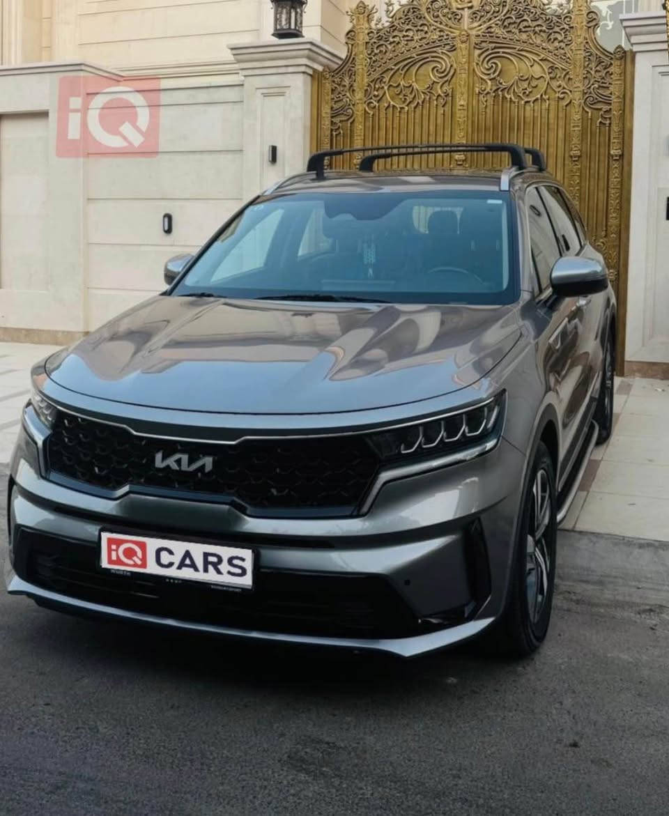 � للبيع كيا سورينتو 2023 EX AWD هايبرد

المواصفات:

* موديل: 2023
* الفئة: KIA Sorento EX
* المحرك: 1.6L Turbo Hybrid
* 4 سلندر
* القوة: 227 حصان
* دفع رباعي AWD
* ناقل حركة أوتوماتيك
* الممشى: 55,000 كم
* وارد أمريكي 🇺🇸

✨ التجهيزات:

📷 كاميرا خلفية • 📦 صندوق كهربائي • 🅿️ حساسات وقوف • 🔥 تدفئة المقاعد • 🔑 بصمة ومفتاح ذكي • 💺 مقاعد كهربائية • 💺 صف ثالث • 🚗 مثبت سرعة • 🌧️ حساس مطر • 📺 شاشة • 👁️ مراقبة النقطة العمياء • 🌡️ تكييف أوتوماتيك • 💡 LED • 📱 Apple CarPlay • 📲 تشغيل عن بُعد • 📡 رادار • 🔋 شاحن لاسلكي • 🌫️ كشافات ضباب • 🅿️ فرامل إلكترونية • ⚙️ أوضاع قيادة • 🛣️ تحذير مغادرة المسار • 🔊 نظام صوت Bose • 🛡️ تحكم إلكتروني بالثبات • ⚡ توجيه كهربائي • 🛞 حساسات ضغط الإطارات • 🎙️ تحكم صوتي

💰 السعر: 26,000$

📍 المكان: بغداد
📞 للاستفسار: *********** بغداد, العراق

