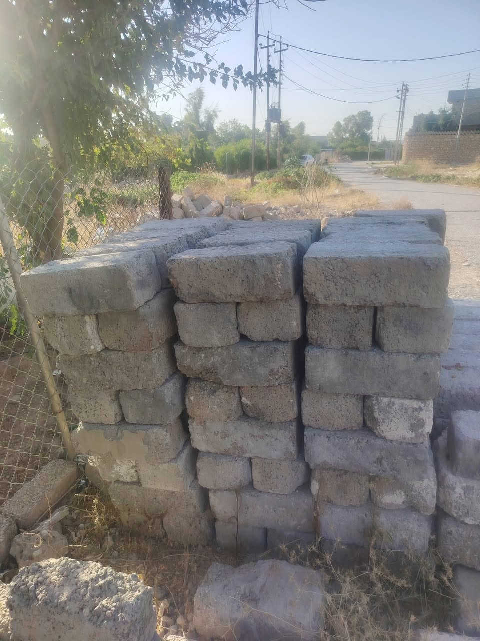 بلوق لبيع بسعر مناسب ***********
