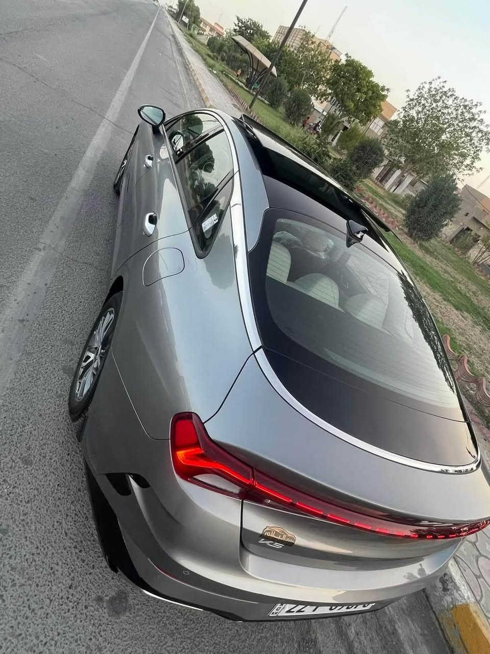 كي فايف موديل 2023 خليجي
ماشيه 50 الف كيلو 
فول مواصفات محرك 2000 دوش 
بيها رصعتين فقط وبيها صبغ بالدعامية الخلفية على كد شبر
للاستفسار الاتصال على ***********
