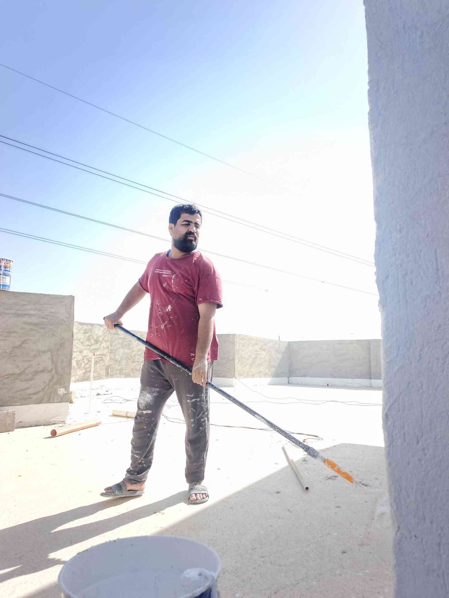 صباغين محترفين لجميع أعمال الدهان 
ننفذ جميع أعمال الصبغ الداخلي والخارجي باحترافية عالية مع تشطيبات راقية وجودة مضمونة.
 صبغ المجمعات السكنية
 صبغ المدارس والجامعات
 صبغ الدوائر الحكومية والمؤسسات
 صبغ الشركات والمكاتب
صبغ المنازل
 معالجة الرطوبة والشقوق
 وأسعار منافسة
مكتب الوسيط للعمل 
📞 للحجز والاستفسار:  ***********
