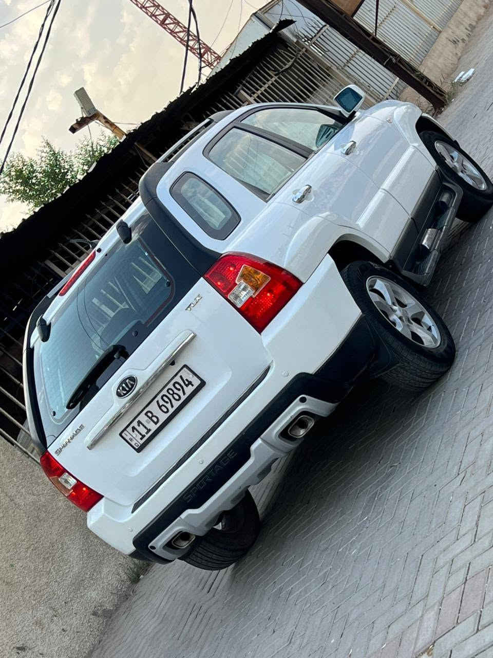 كية سبورتج خليجية موديل ٢٠١٠ رقم بغداد جديد بسمي تحويل مباشر هزة جدبدة سنوية جدبدة لل ٢٠٢٩ 

سيارة جديدة مكفولة من الدعامية للدعامية لا ضربة ولا صبغ ولا تبديل ولا بارد 

ماشية ١٠٠.  الف كيلو 
السعر 120 بيهة مجال ***********

محرك وكير بلاديات ممفتوحات ع وضع الشركة 
حجم المحرك ٢٠٠٠ دوش ٤ سلندر
كير اوتماتيك 
تبريد شغال صدر جديد تخم تاير 
فول مواصفات ١ع١ عدة البصمة
فتحة سقف
مري شفط 
شاشة كامرة حساسات 
جامة خلفية قلاب
