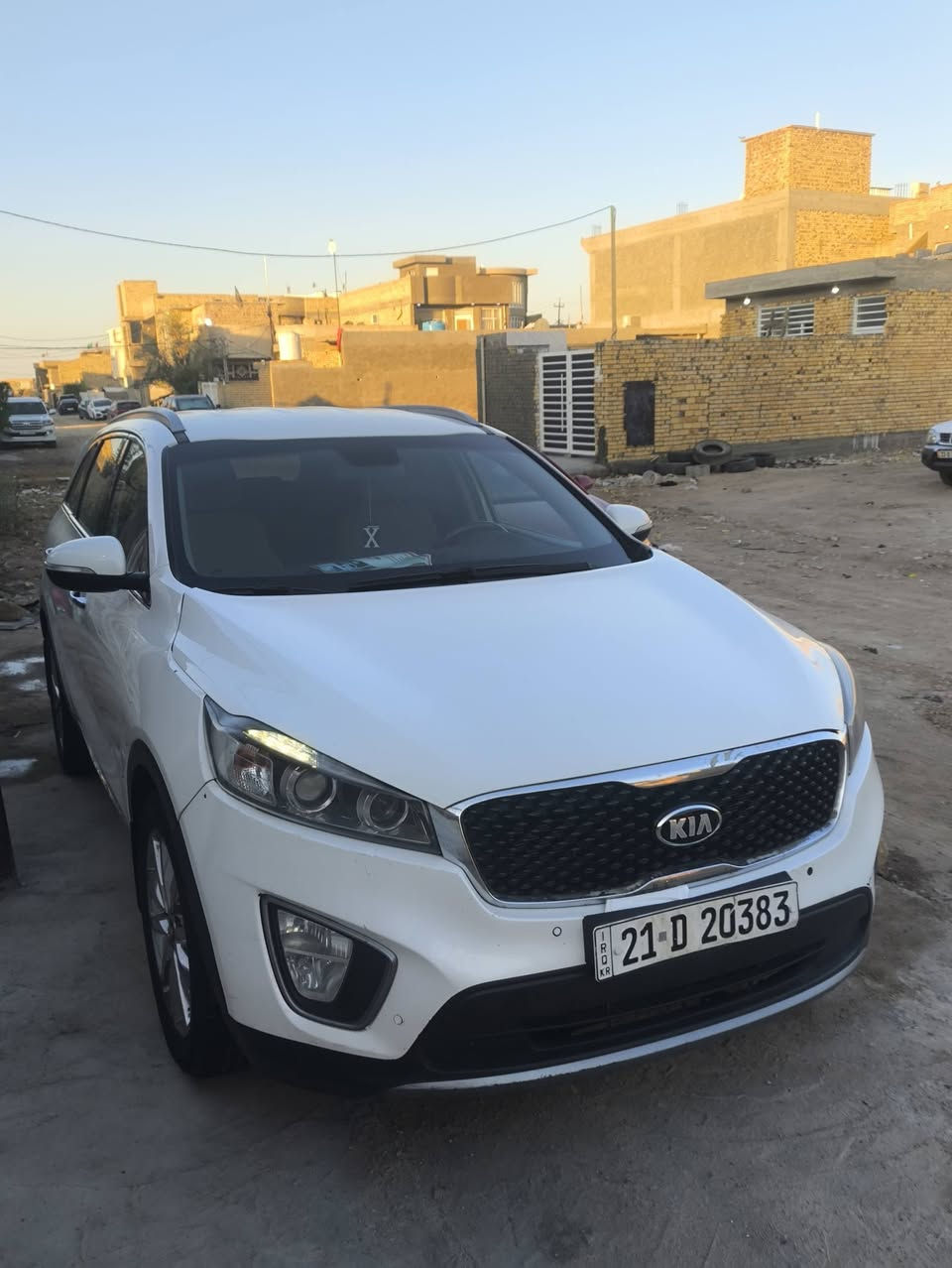🔥 للبيع كيا سورينتو V6 خليجي 🔥
🚘 كيا سورينتو V6 📅 الموديل: 2018 🌍 خليجي ⚙️ مكينة 3.3 V6 دوش 🔄 گير أوتوماتيك
مكينة V6 سعة 3.3 دوش
گير أوتوماتيك
خليجي
7 ركاب
كرسي السائق كهربائي
تحكمات بالمقود
شاشة وسطية
تكييف
فتحات تكييف للصف الثاني والثالث
حساسات أمامية وخلفية
كاميرا خلفية
تشغيل بصمة / زر تشغيل
دخول ذكي
مصابيح بروجيكتر
مصابيح ضباب
جنوط ألمنيوم
داخلية بيج أنيقة
صف ثاني قابل للطي والتحريك
سيارة عائلية واسعة ومريحة
(قطعه وحده صبغ جاملغ امامي) 
🔥 السعر: 176 ورقة 🔥
📍 واسـط – الكوت – الكوت الجديدة
📞 ***********
للجادين فقط، والله يرزق الجميع 🤲🏻
