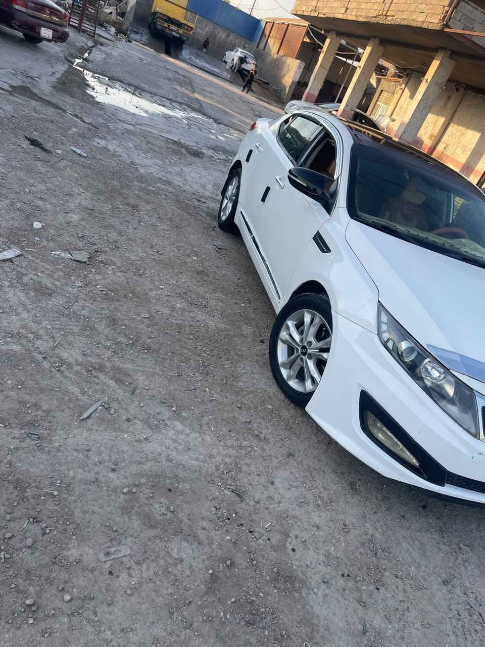 البيع وبتيمه مديل 11 خليجي مكينه 2400 مصبوغه عام اثر تجوئ خفيفه سياره جهازه مكينه كير حداديه كله جاهز شاشه كامره تبريد قطعتين تخم تاير رقم قادسيه تحويل مباشر سعر 78 ابيع مستعجل مكاني ديوانيه ***********
