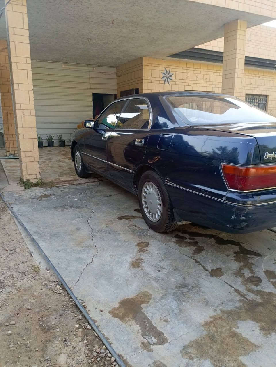 سلام عليكم البيع بطه من منفصل موديل 94 سياره جارده مصبوقه عام جير محرك صدر تبريد السعر 65 وبيه مجال ***********/***********@
