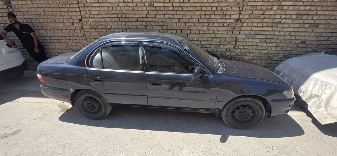 كورلا موديل 94 رقم بغداد سياره نضيفه مصبوغه عام بدون دواخل كير ومحرك خير من الله عنوان فلوجه رقم ***********
