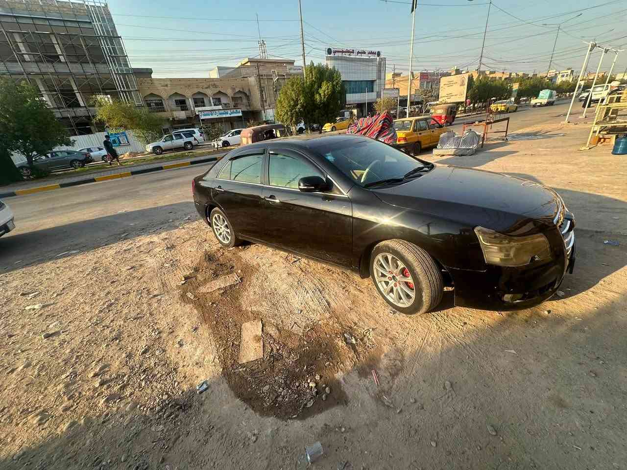 السلام عليكم  جيلي ام كراند c8موديل  12 سياره مصبوغه حزام جماليه 
كير ومكينه خير من الله 
تبريد ثلح 
كهربائيات كله شغاله 
سعر 60 بي مجال 
مكان بغداد الحسينيه 
رقم ***********
