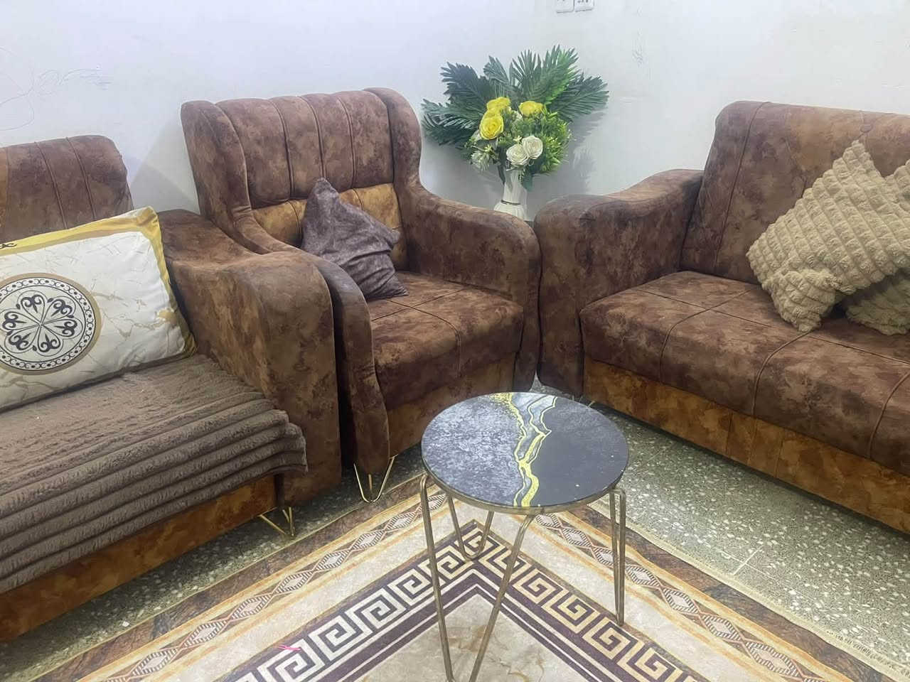 صوفا ١٠ مقاعد • بغداد • حي اور