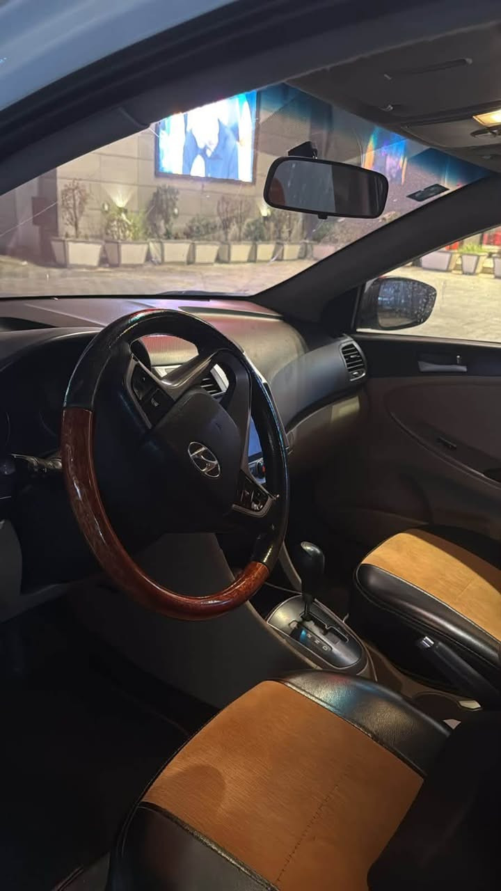 اكسنت 2015خليجي فول مواصفات ماشيه150
بيه اصبعين بنيد وتكحلات واشويه الجاملغ الخلفي بارد السعر100$رقم الهاتف ***********مكاني بغداد الاعظميه
