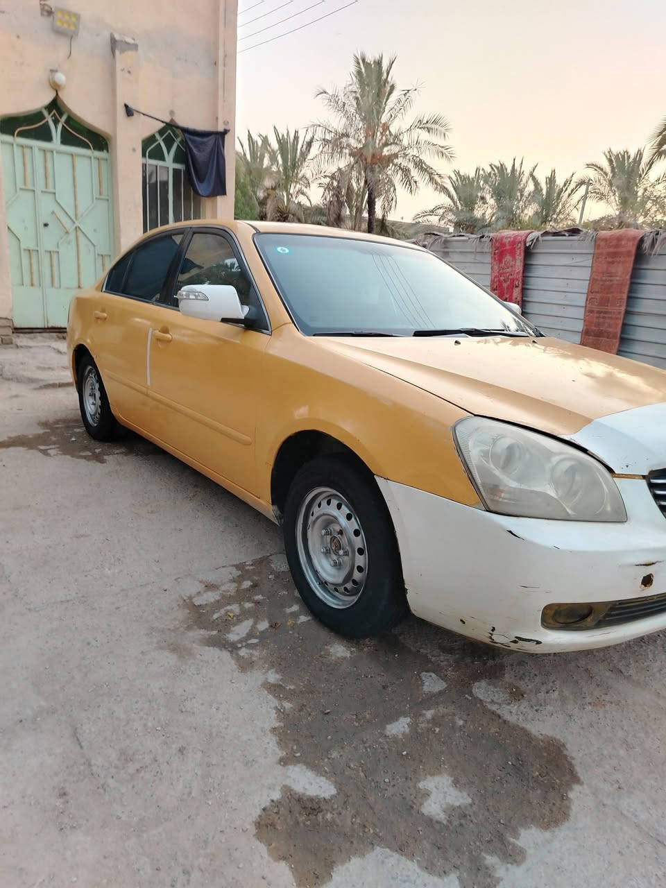 كية ابوتيمة ٢٠٠٨ أمريكي
مصفرة خط وبحث ب اسمي سنوية لل ٢٨
كير ومحرك خير من الله 
محركة ٢٠٠٠

مبدل بيه جاملغ وبنيد

منضومة تبريد جديده

مراوس فقط

***********
