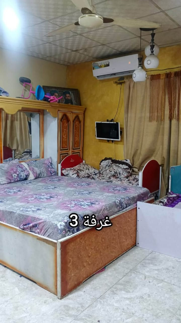السلام عليكم بيت للبيع في التنومه حي الجامعه قرب مدرسه النورين طابو صرف مساحته 100 الواجها 5النزال 20 تفاصيل البيت بالصور ب110وبي مجال للشراي للاستفسار ***********/***********
