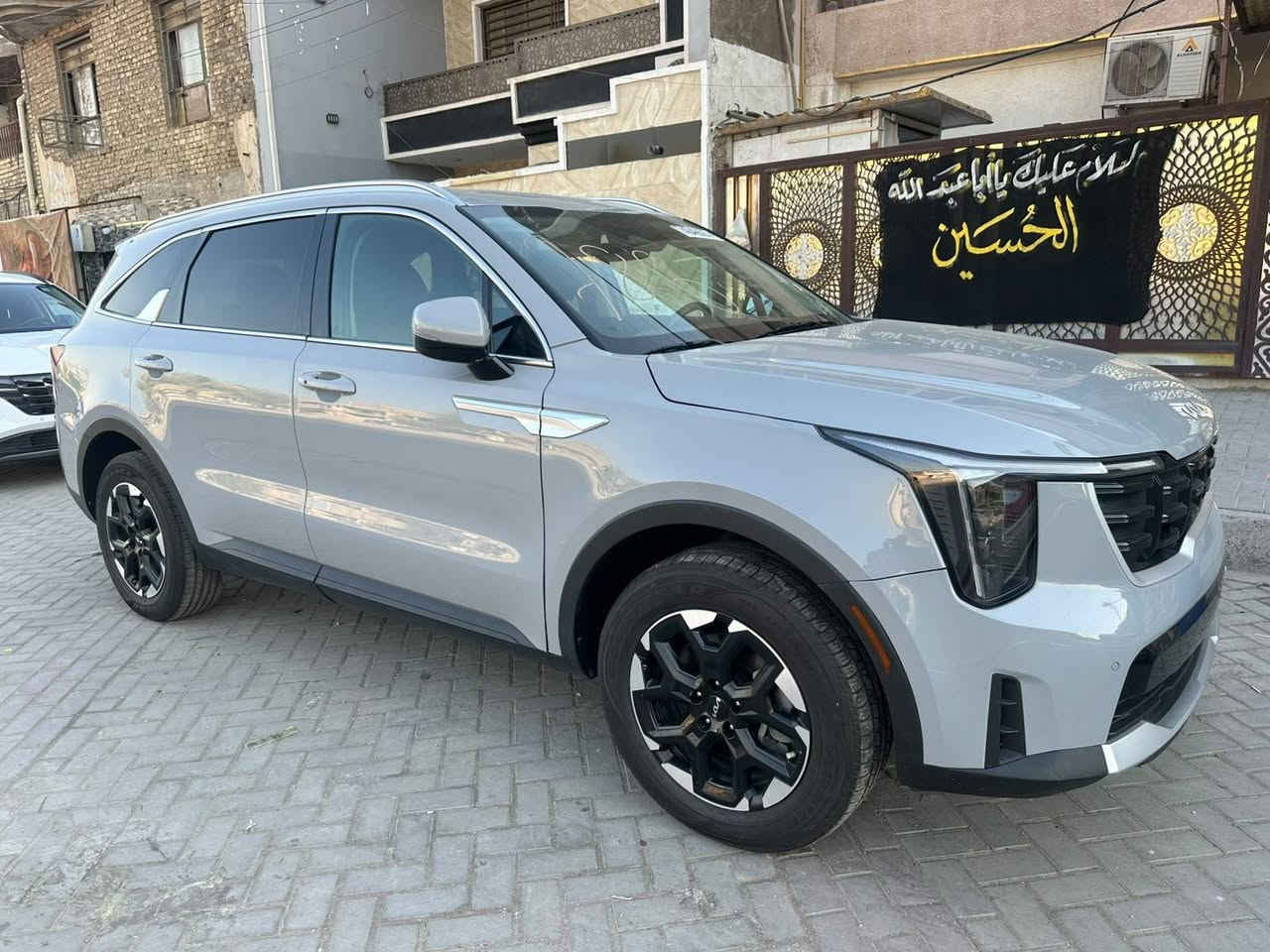 سورنتو موديل 2024 مرقم وجاهز 
لون مميز 
كشنات جلد 
تشغيل عن بعد 
اشاير بالمري 
بصمات ثنين 
السعر 215
رقم صاحب السيارة ياسر الشويلي 
م الصدر الكيارة قطاع٦٩ 
***********
