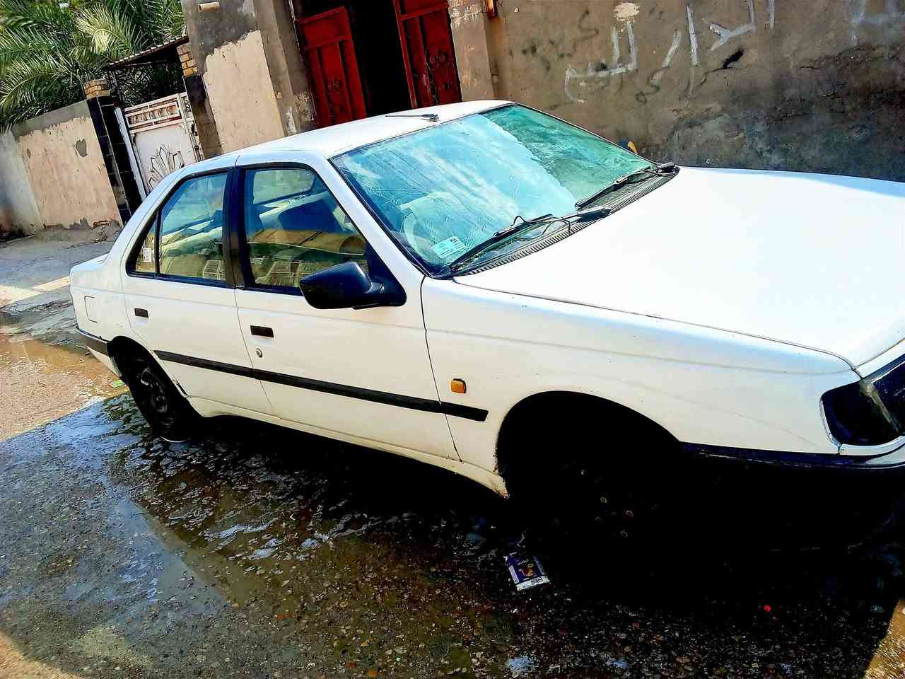 ا السلام عليكم سياره بيجو 405البيع موديل 12 سياره نضيفه السعر خاص  ***********التواصل شريحه لايوجد واتساب
