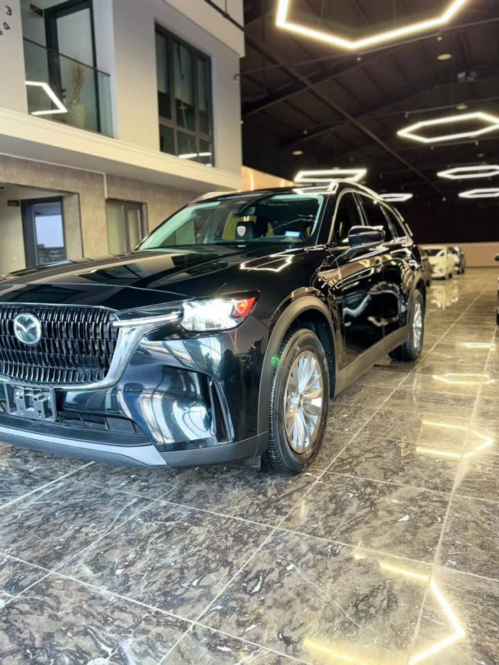 MAZDA - CX90

2024

37.000MIL

بۆیاخ نییە ( بدون صبوخ )

‎کۆمپانيای هەرێم عثمان سعيد بوبازرگانی ئۆتۆمبێل لە کوردستان و عێراق و دەرەوەی وڵات 
‎📍ترمينالی نوێی سلێمانی بەرامبەر هێزەکانی ( ٧٠ )

‎شركة هەریم عثمان سعید للتجارة کافة انواع السيارات في خارج و کردستان و العراق 
‎📍ترمینال جدیدة السلیمانیة مقابل قوات مسلحة ( ٧٠ )

*********** - ***********📱
