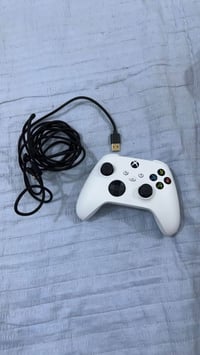 اكس بوكس سيريس اس • يو بي اس • جوستك اصلي