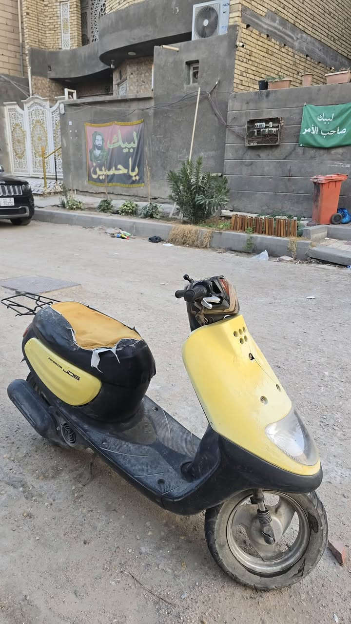 السلام عليكم 
منغولي للبيع ما مفتوحه بيها نقوصات بسيطه مكاني ناصريه مركز ***********
