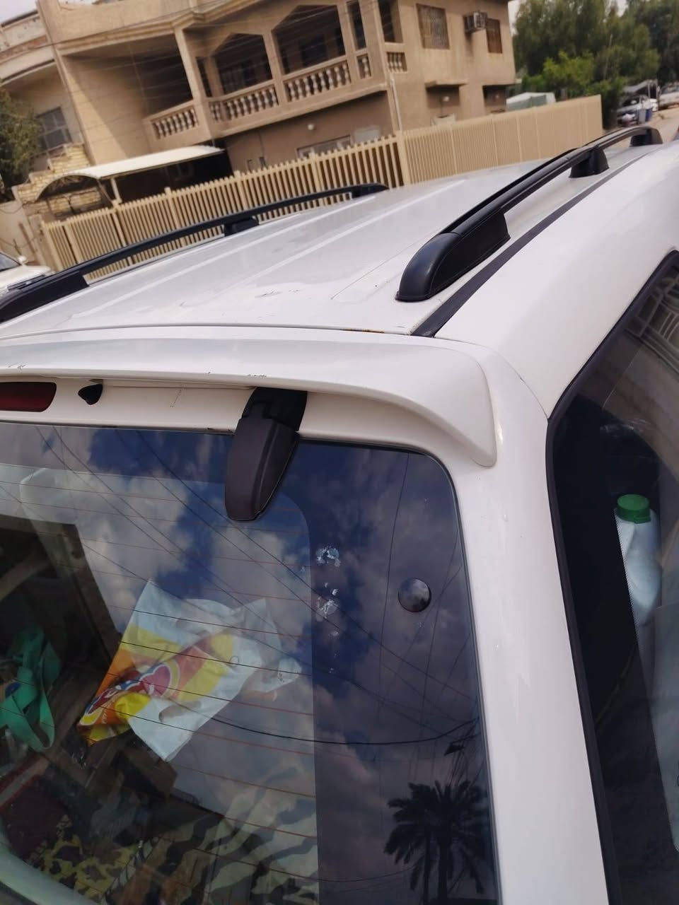 السلام عليكم ...
كيا سورنتو موديل 2009 محرك 3300 
خليجي رقمها بغداد 
سعرها 8500$ 
وبيها مجال للطيبين
الاتصال مع المهندس
يحيئ  ***********
گير اوتو  
للامانه محرك نص عمر 
مكانها بغداد الدوره
