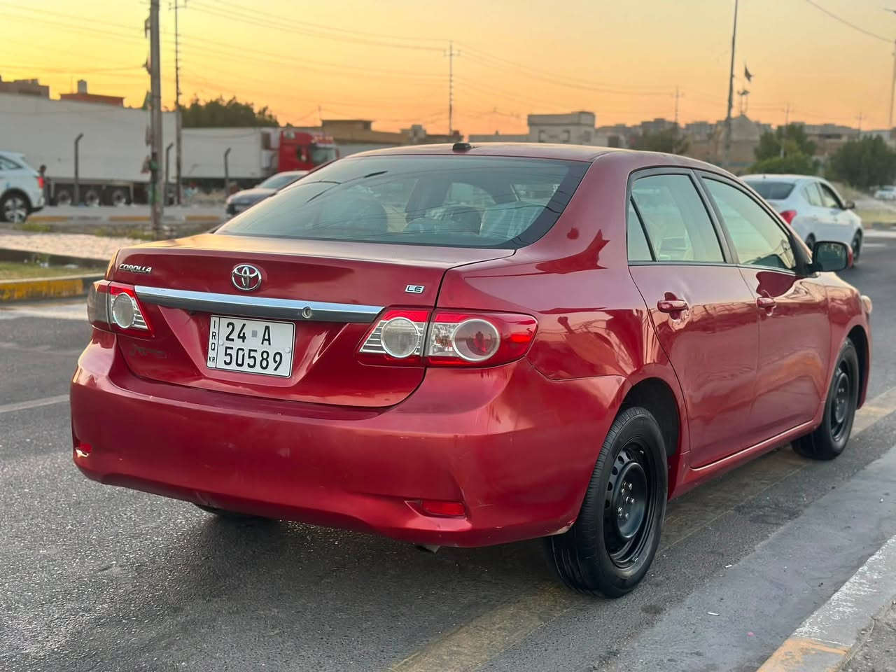 مرحبا حبايبي هاي كورله وارد امريكي حدثهة جملغ الخلفي بدون دواخل السياره ابد وبيهة اشكم قطعه صبغ اني ابيع هذ الي موجود السياره جاهزه من كلشي اي نقص مابيهة بسمنه شماليه اتريد وكاله او تحويل ثاني يوم 
الموديل ٢٠١١ السعر ٨٣ وهاذ رقمي ***********
