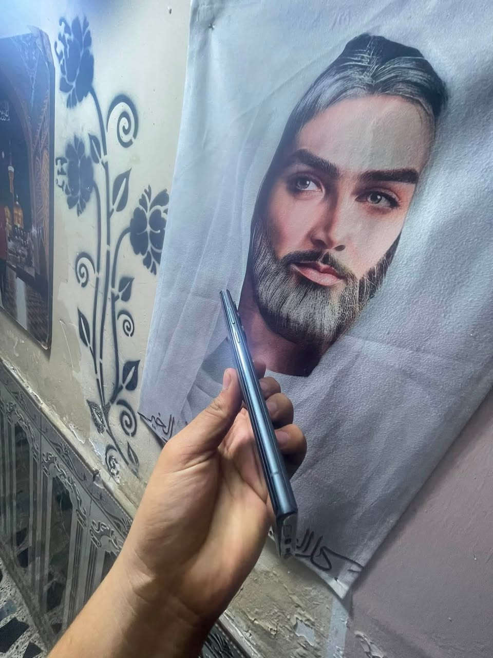 السلام عليكم اس 22 الترا للبيع ذاكره 256 الجهاز نضيف  المكان بغداد قريب عله عبيدي  الرقم*********** 

سعر 350 قفل بدون عمله
