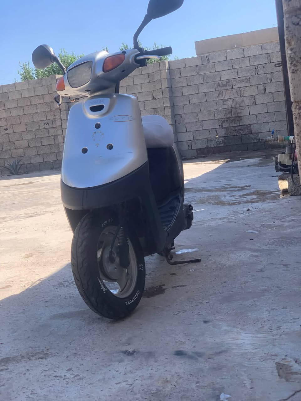 السلام عليكم موطور للبيع السعر230بي مجال محرك معمر كيج سرعه بانزين كهرباءيات اويلبم كله شغال الشراي يجي خاص او يتصل ***********

