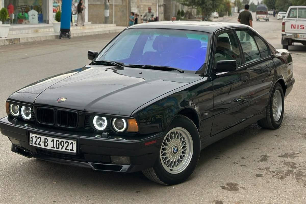 بي ام دبليو ٥٢٥ • توماتيك • موديل ١٩٩٤