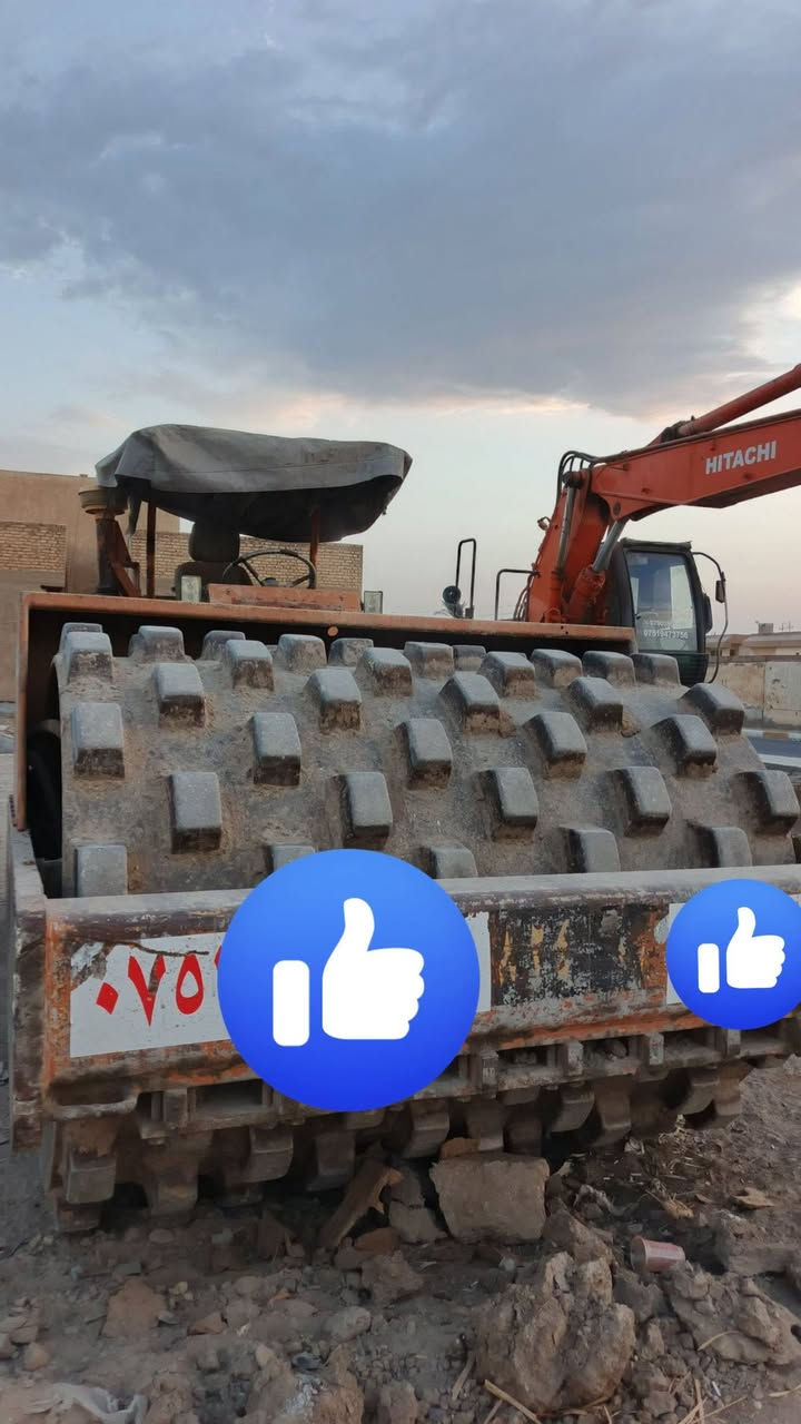 السلام عليكم
للبيع حادله ساكاي اضلاف بلادية بدون صبغ بيها حصة كاز بمات مضبوطه فول هزاز فول محرك دايو جديد حجم 102  6 سلندر رقم بغداد انكليزي اصولي باسمي تحويل مباشر سنوية جديده لغاية 31 السعر 230 يعني دفترين و30 ورقه وبيها مجال بسيط 
للتواصل واتساب وخط
***********
***********

